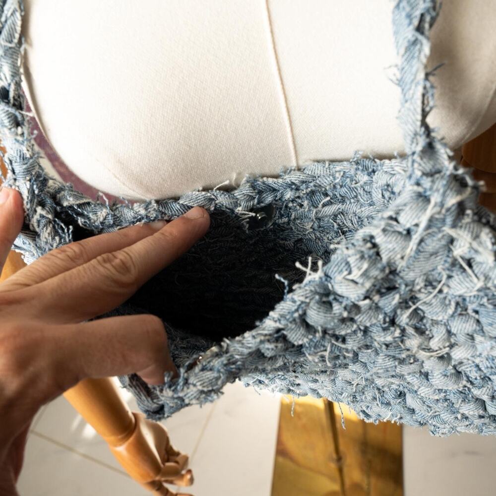 Custom upcycled shoulder bag - Picture 5 of 5